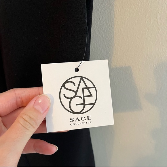 Sage Collective Crew Neck Short Sleeve Zipper Back Solid Ruffled Hem Crepe Dress - Picture 8 of 10